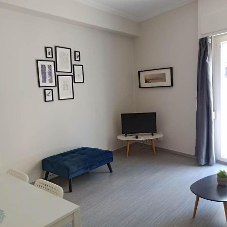 Victoros Apartment เอเธนส์ ภายนอก รูปภาพ